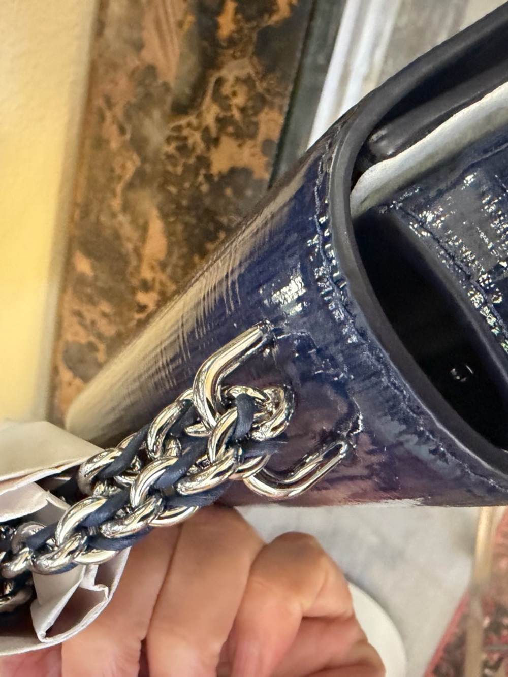 Tory Burch Glossy Navy Patent Leather Shoulder Bag with Silver Logo - Picture 7 of 9